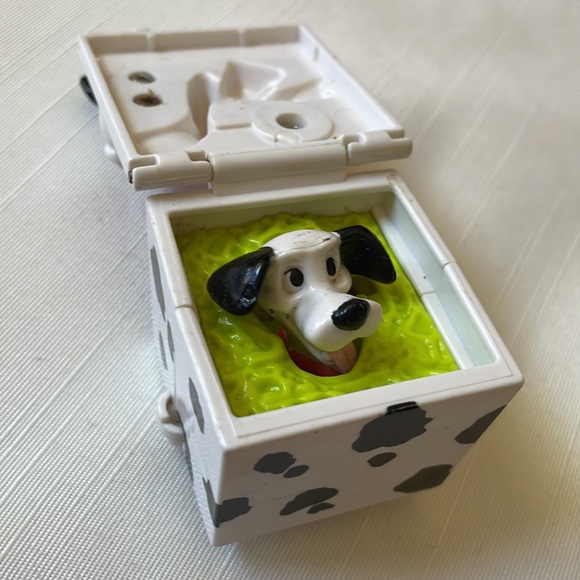 Lot of 5 Disney 101 Dalmatian small Toys McDonald’s collectibles - Picture 4 of 10